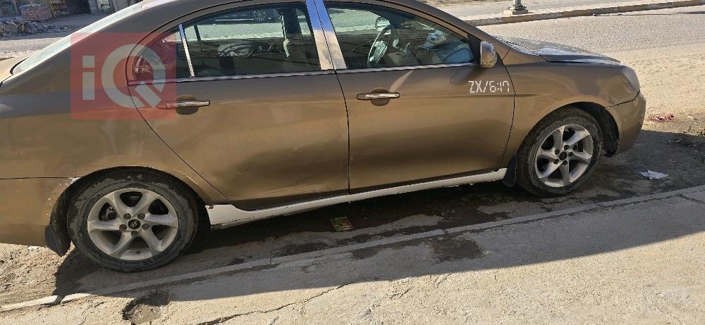 جيلي امجراند EC8